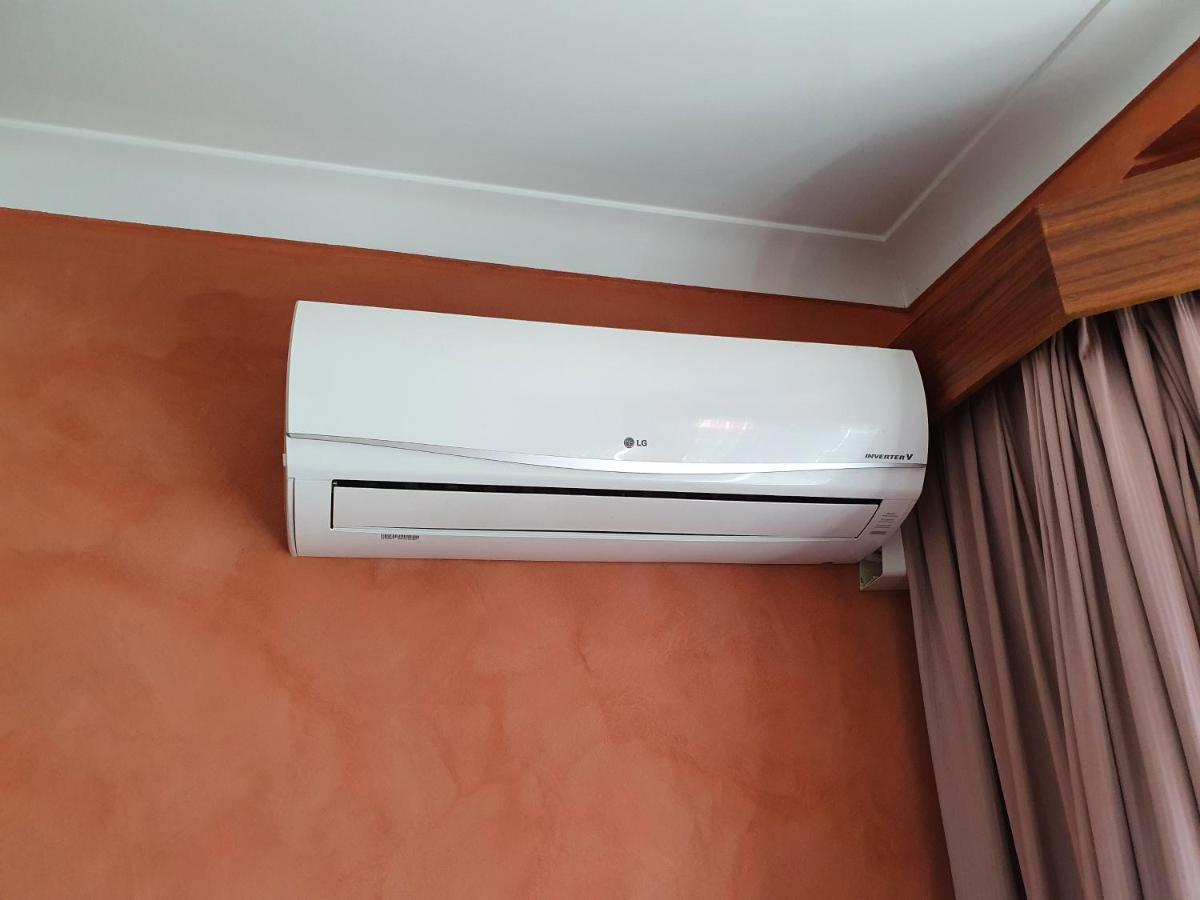 马古丽塔汽车旅馆 昆比恩 外观 照片